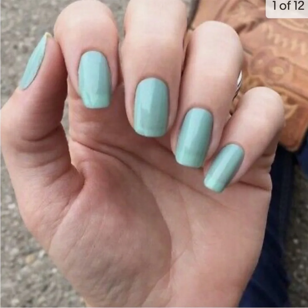 *Retired* Color Street: Oslo and Steady | Mint Green Pastel Spring Summer Pale